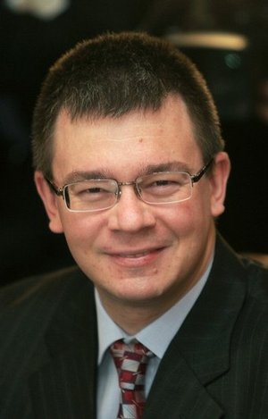 l_557.jpg